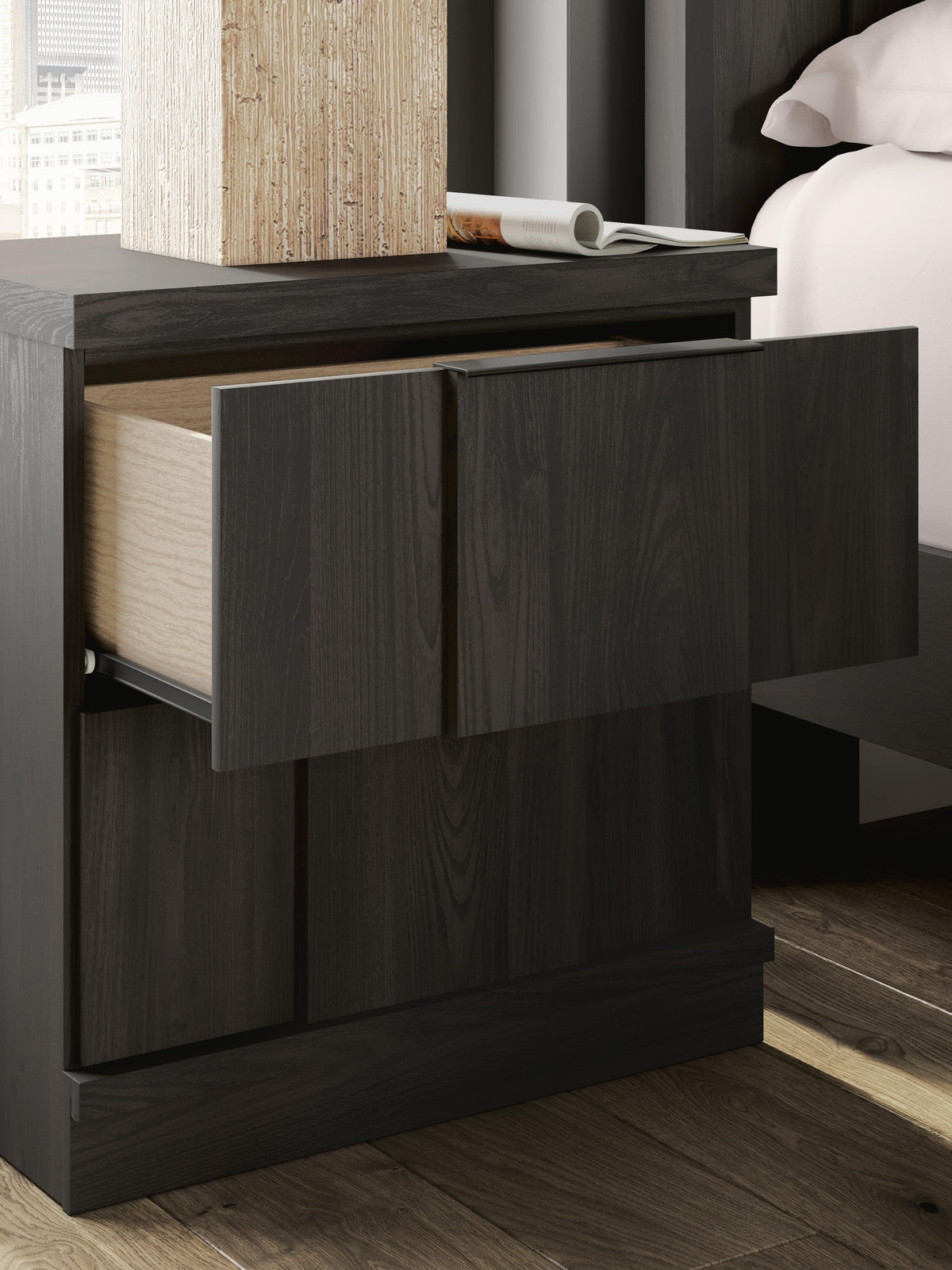 Shaehartin Nightstand (PCB3167-SI) - Image 10