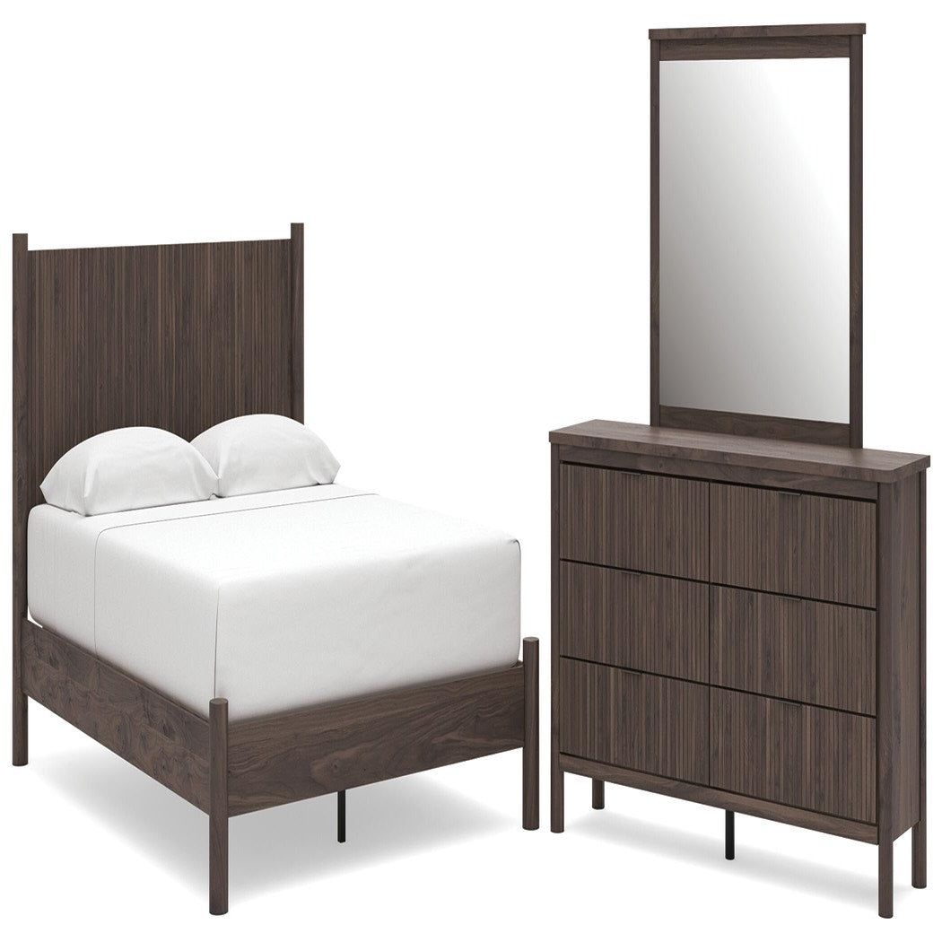 Pamytta Queen Panel Platform Bed, Dresser and Mirror (PCB2614-SI)