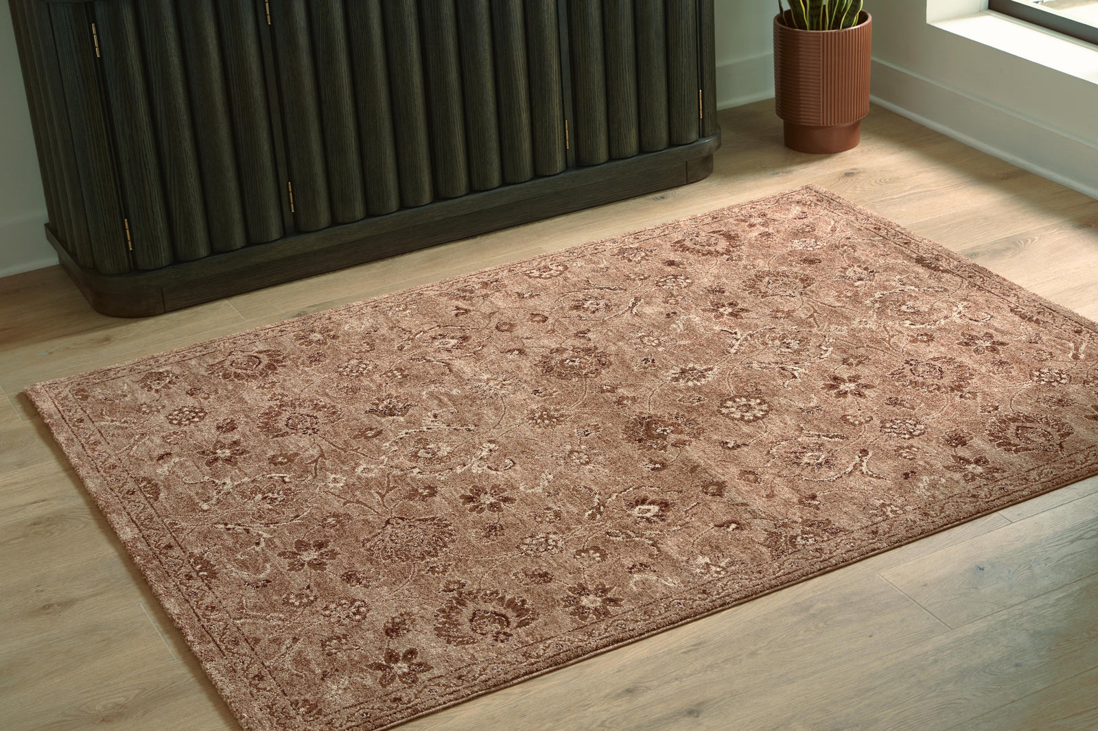 Wellsmore Large Rug (R40876-SI) - Image 8