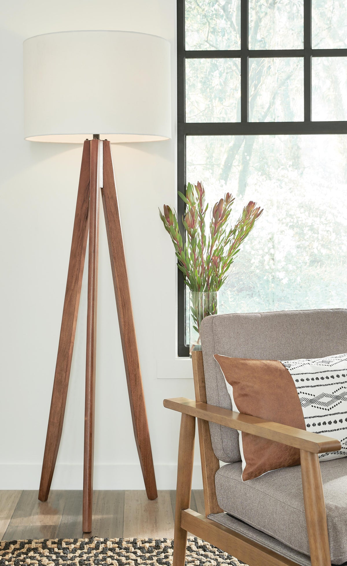 Dallson Floor Lamp (L329011-SI) - Image 2