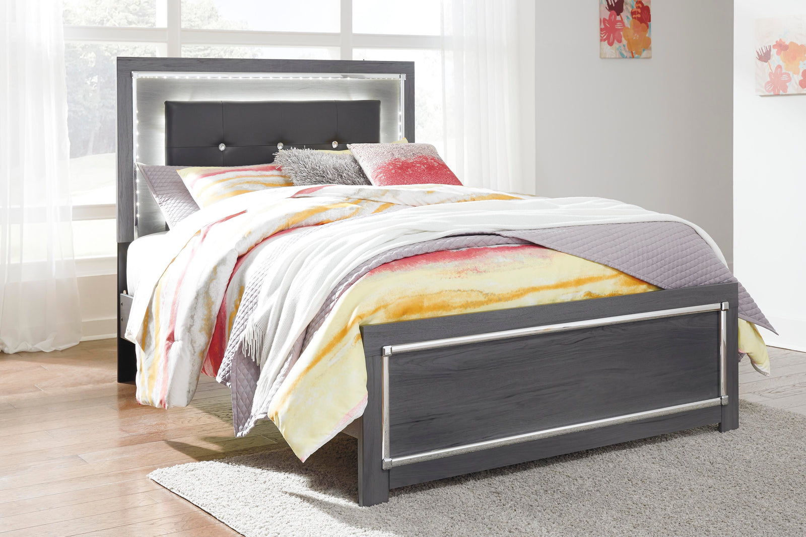 Lodanna Upholstered Panel Bed, Dresser, Mirror, and Nightstand - Gray  (B214-SI) - Image 15