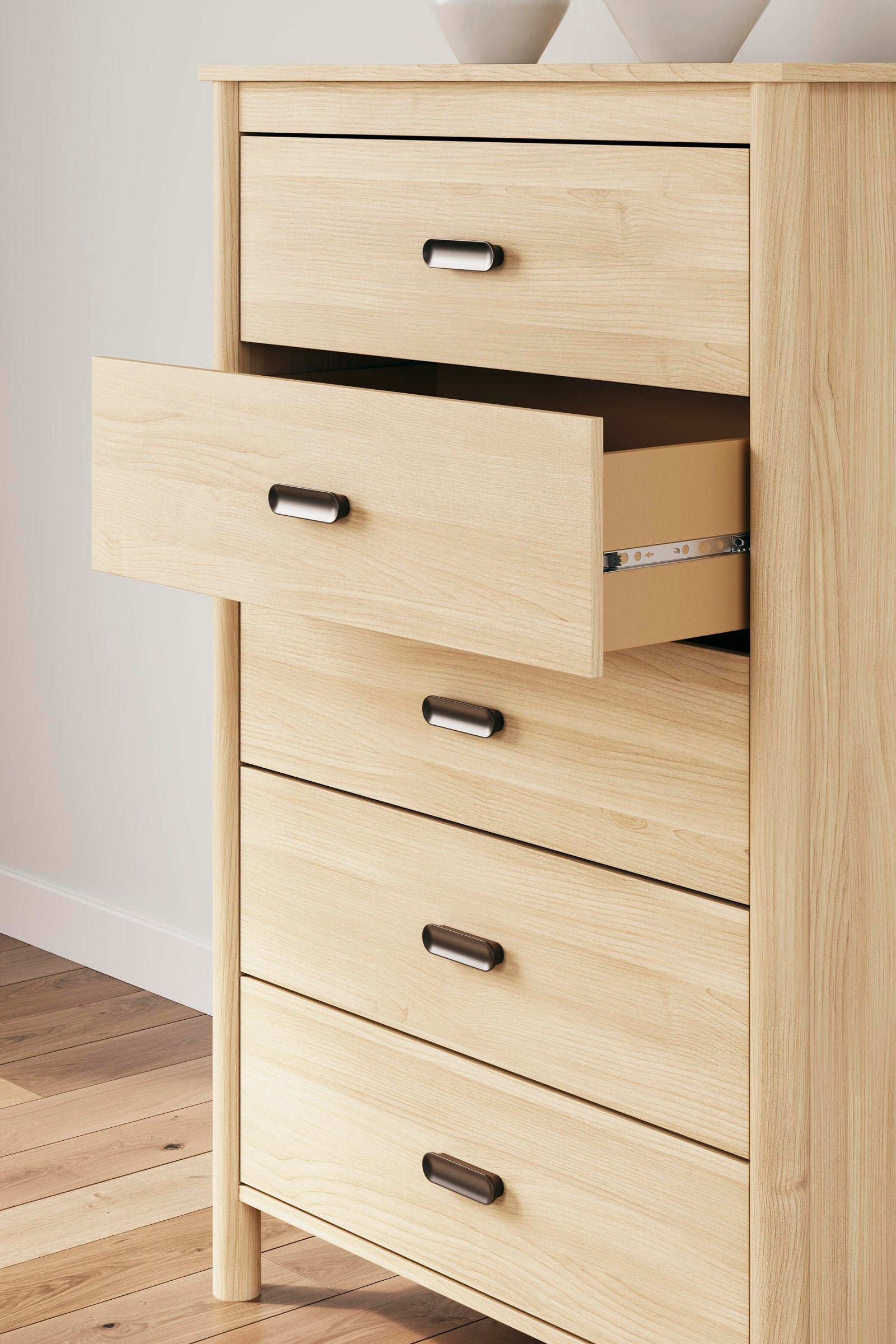 Cabinella Chest of Drawers - Tan  (EB2444-SI) - Image 10
