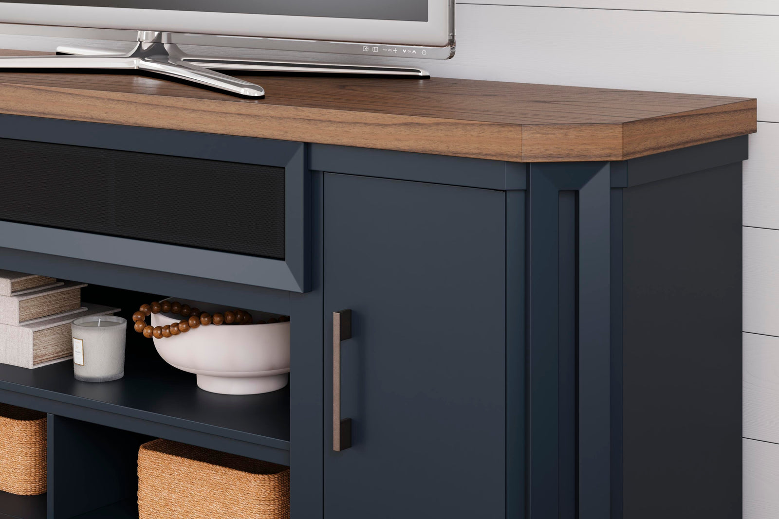 Landocken 83 TV Stand (W402-SI) - Image 11