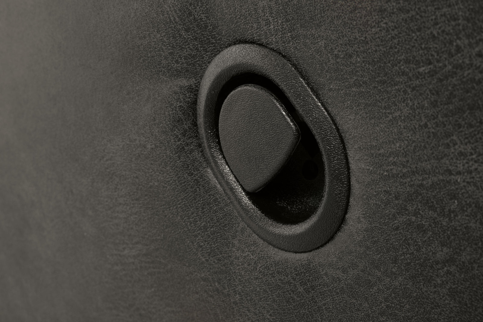 Tambo Recliner (27801-SI) - Image 10