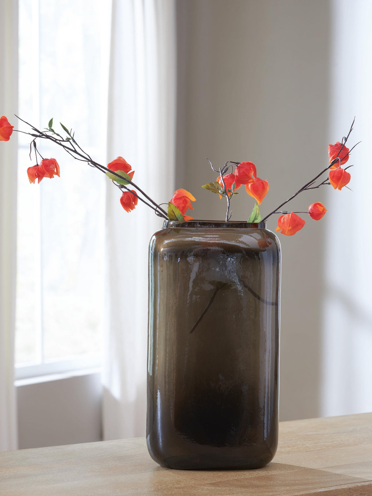 Sumner Vase (A2000812-SI) - Image 2