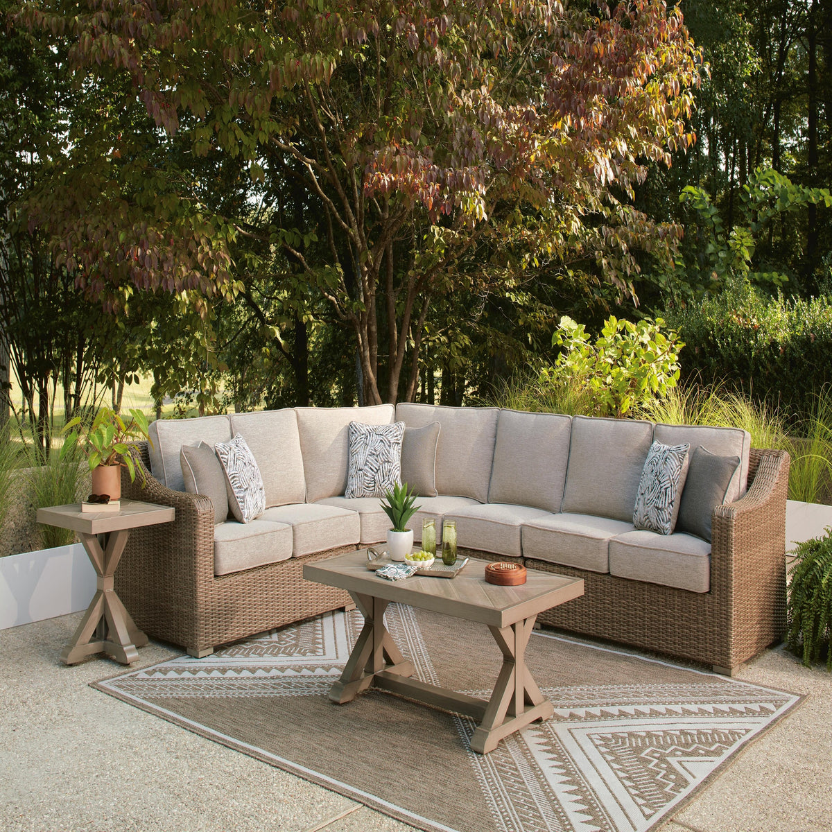 Laguna Heights 4-Piece Outdoor Sectional (PCP790-SI) - Image 3