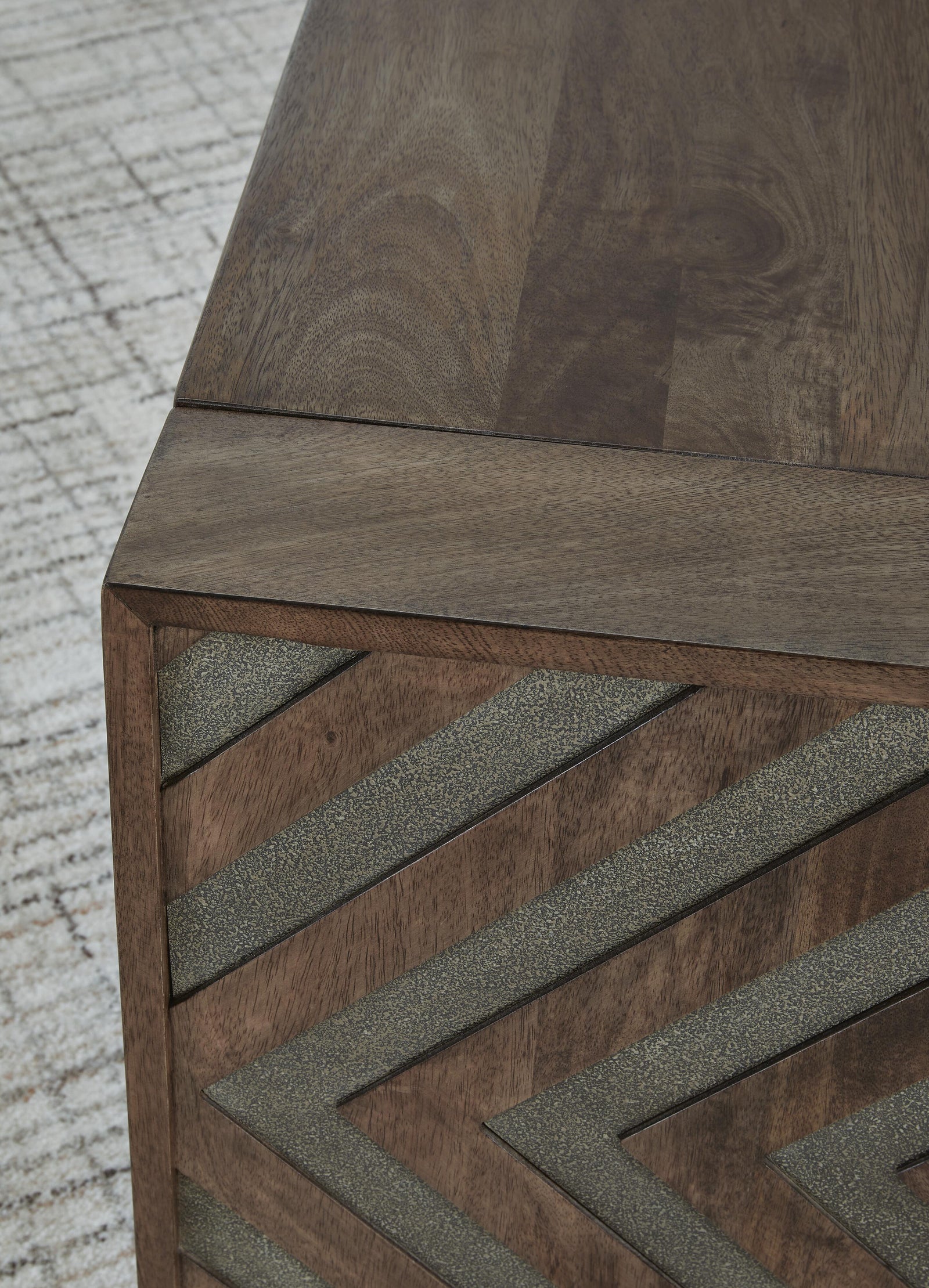 Dreggan Coffee Table - Brown  (T567-SI) - Image 5