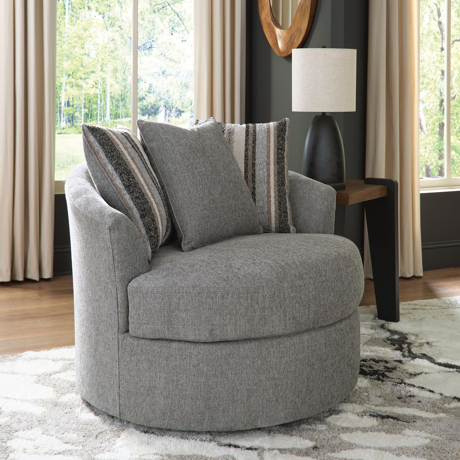 Creston Heights Left-Arm Facing Corner Chaise (PC64106-SI) - Image 2
