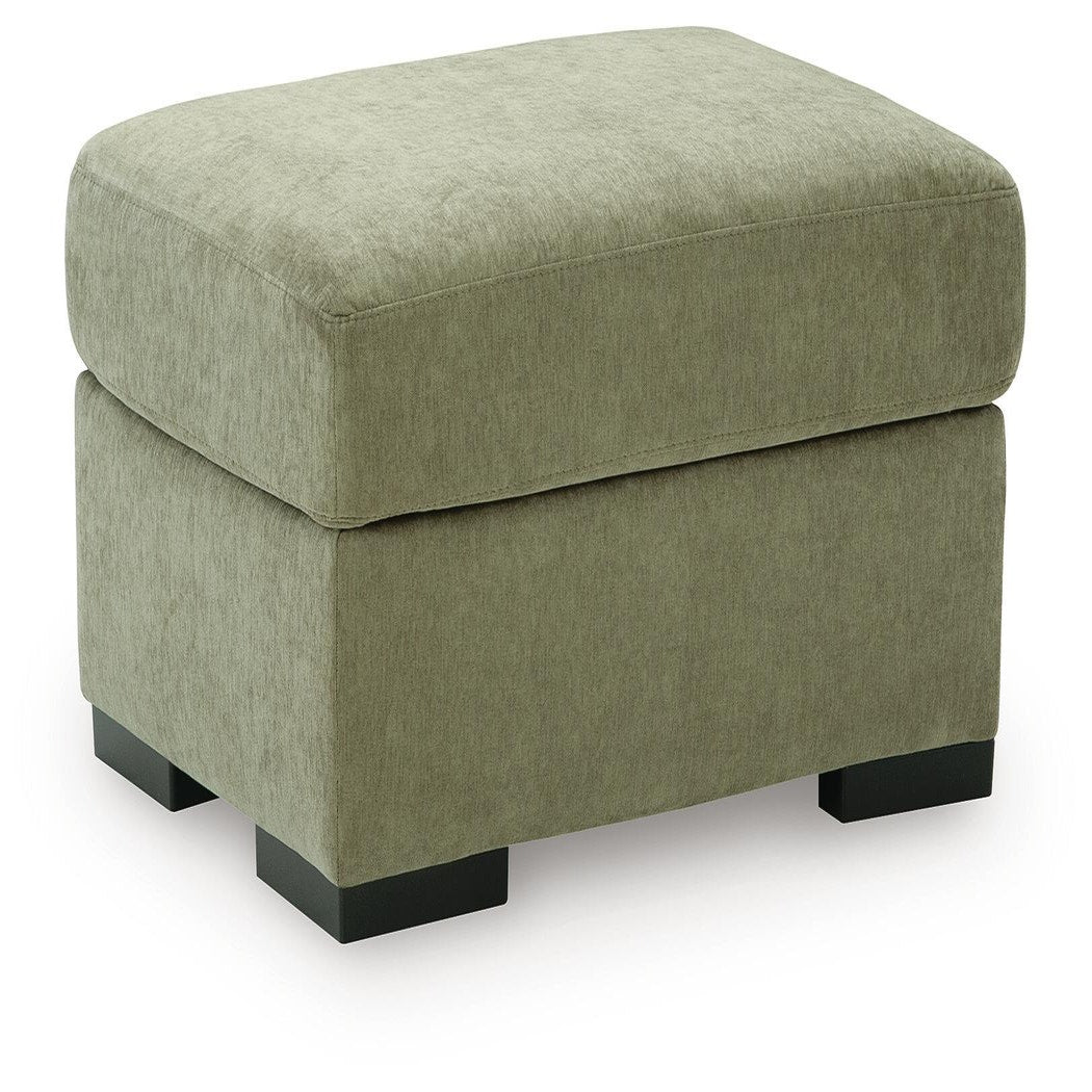 Bridgepoint Right-Arm Facing Sofa (PC69505-SI)