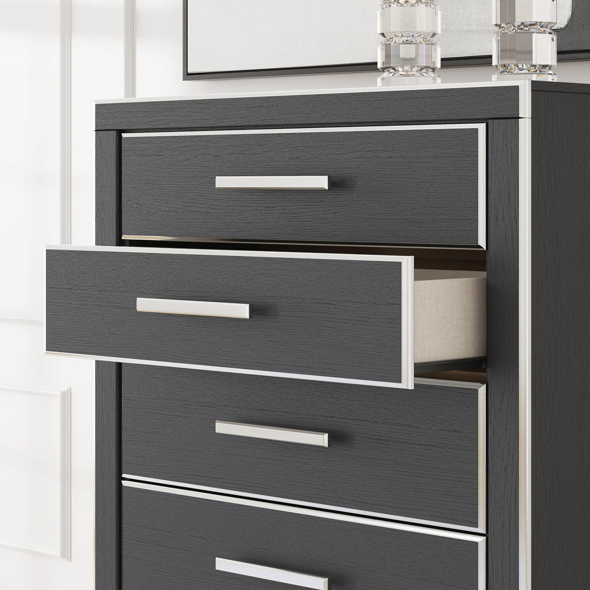 Zuraleus King Storage Bed, Dresser, Mirror, Chest and Nightstand (PCB3380-SI) - Image 34