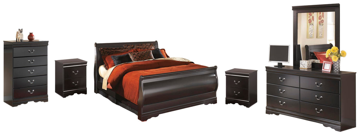 Huey Vineyard Sleigh Bed, Dresser, Mirror, Chest, and 2 Nightstands - Black  (B128-SI)