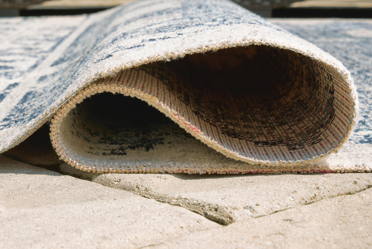 Daddridge 8 x 10 Rug (R90010-SI) - Image 4