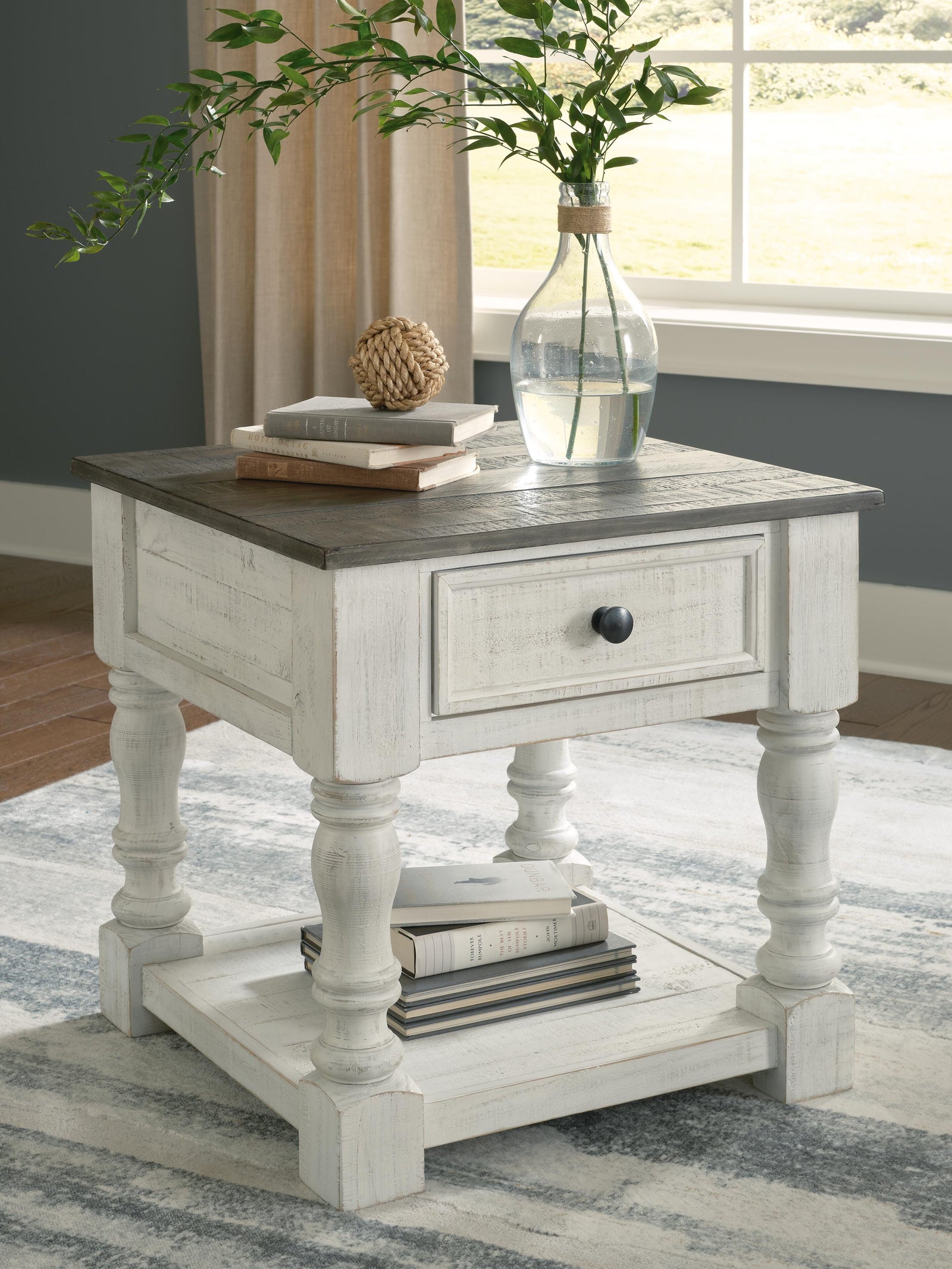 Havalance End Table - White/Gray  (T994-SI) - Image 7