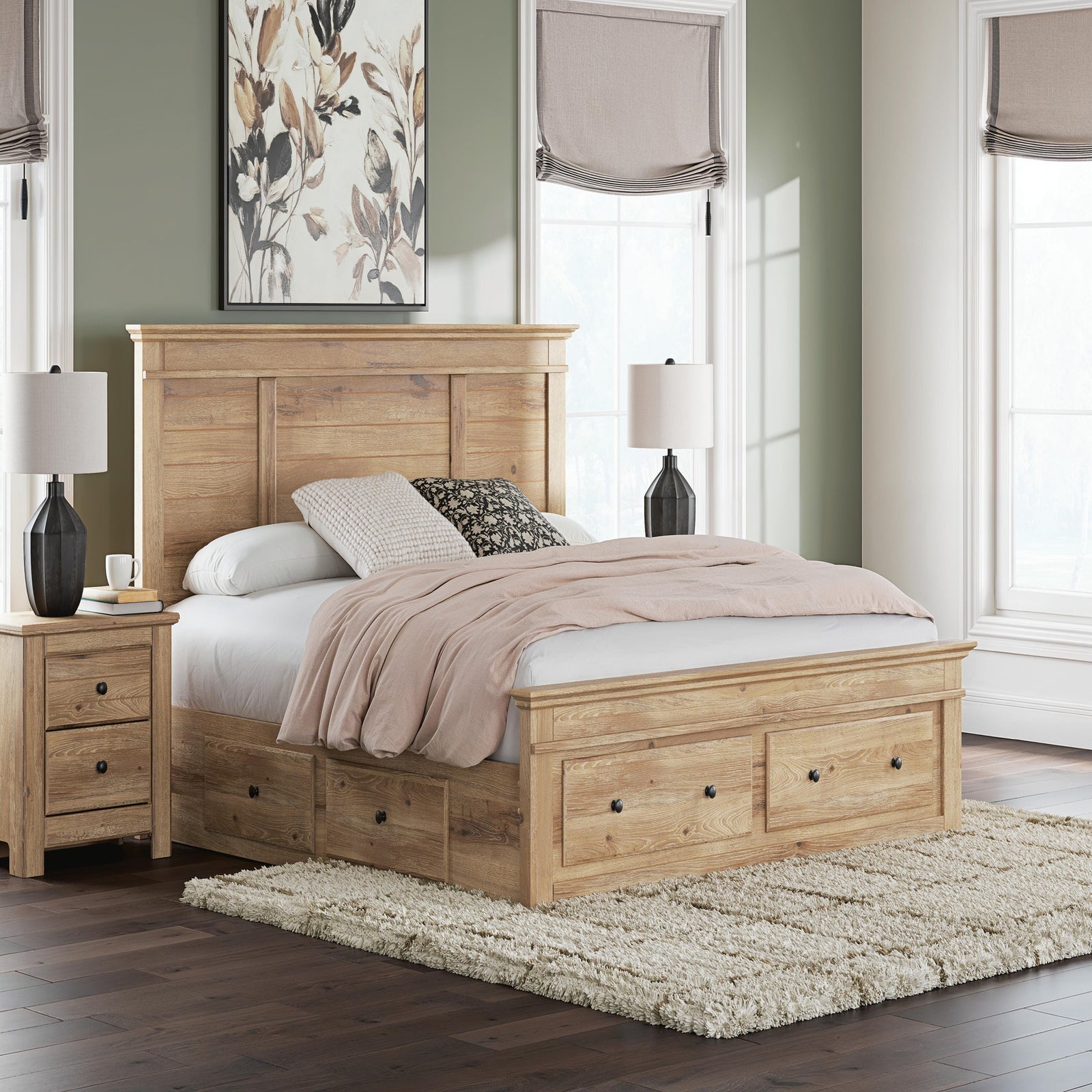 Makidern King Panel Storage Bed (PCB1170-SI) - Image 9