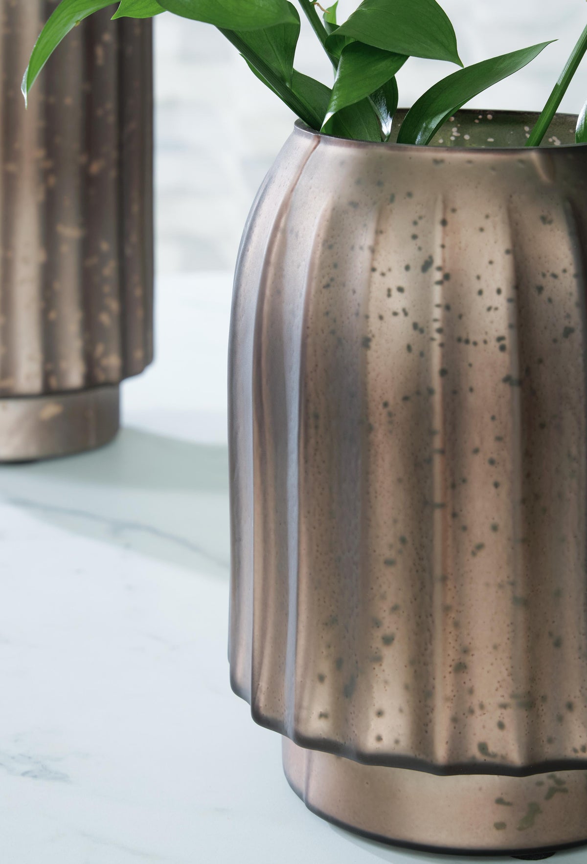 Briarcott Vase (A2000703-SI) - Image 4