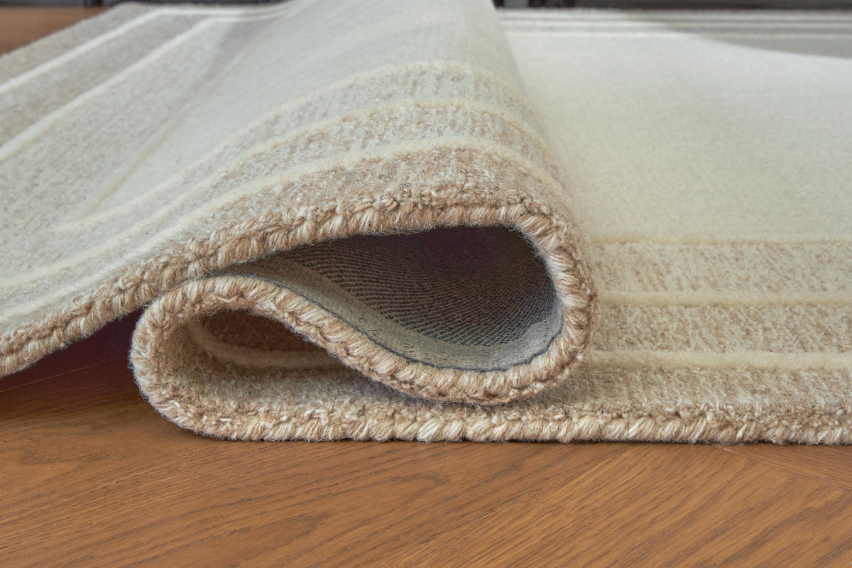Teelgan Large Rug (R40731-SI) - Image 6