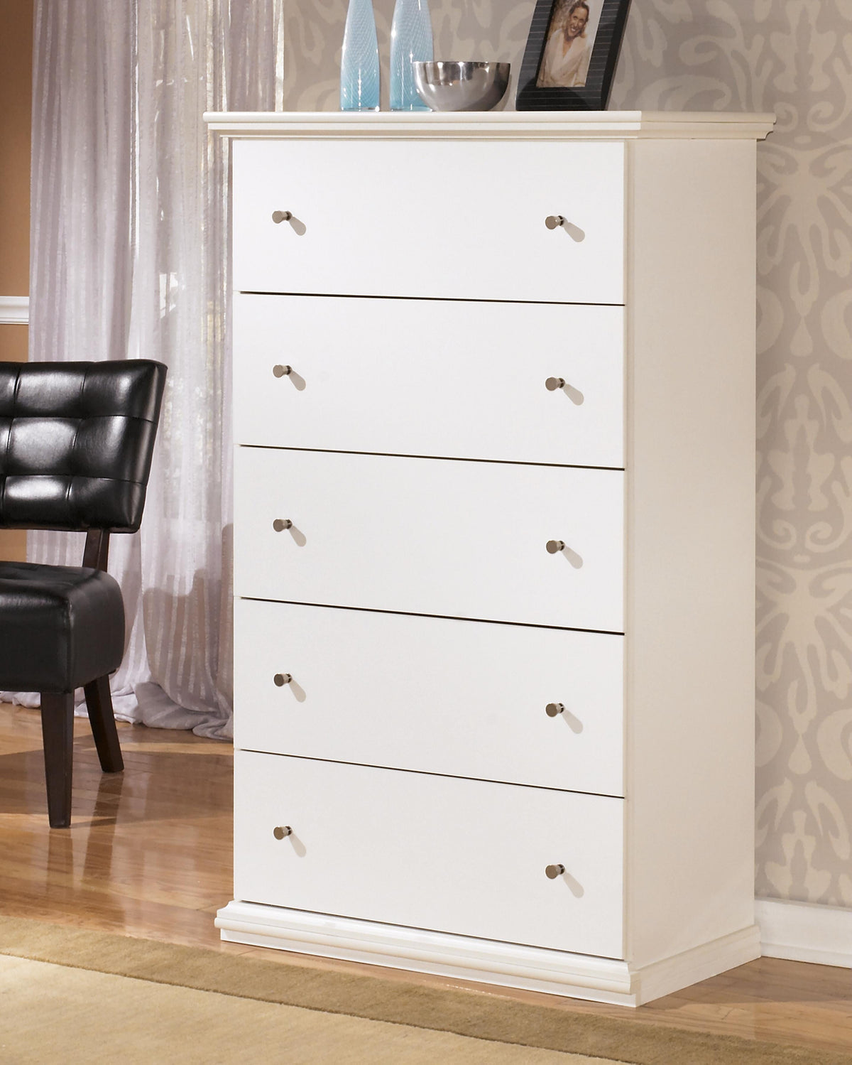 Bostwick Shoals Panel Bed, Dresser, Mirror, Chest and 2 Nightstands - White  (B139-SI) - Image 19