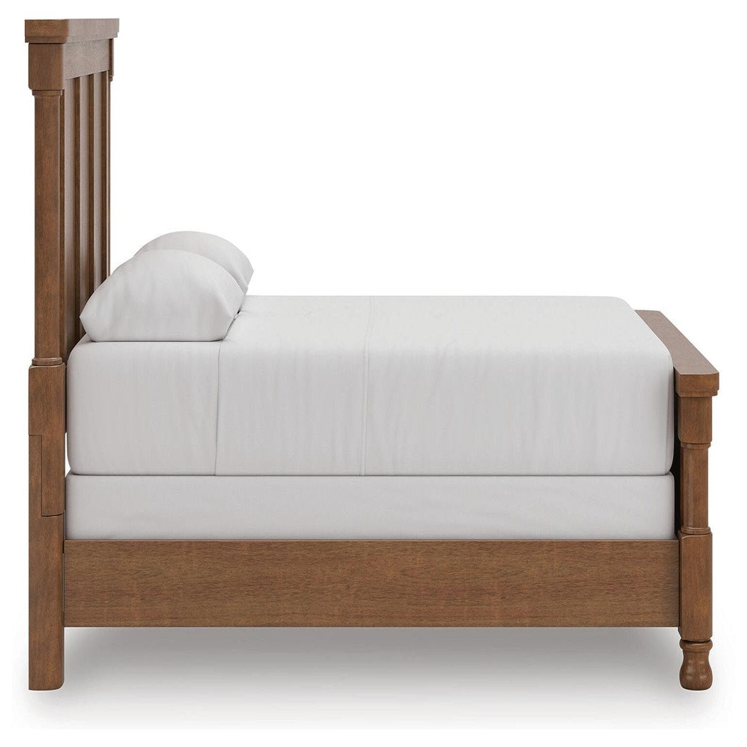 Rowlenstown Queen Poster Bed, Dresser and Mirror (PCB824-SI) - Image 8