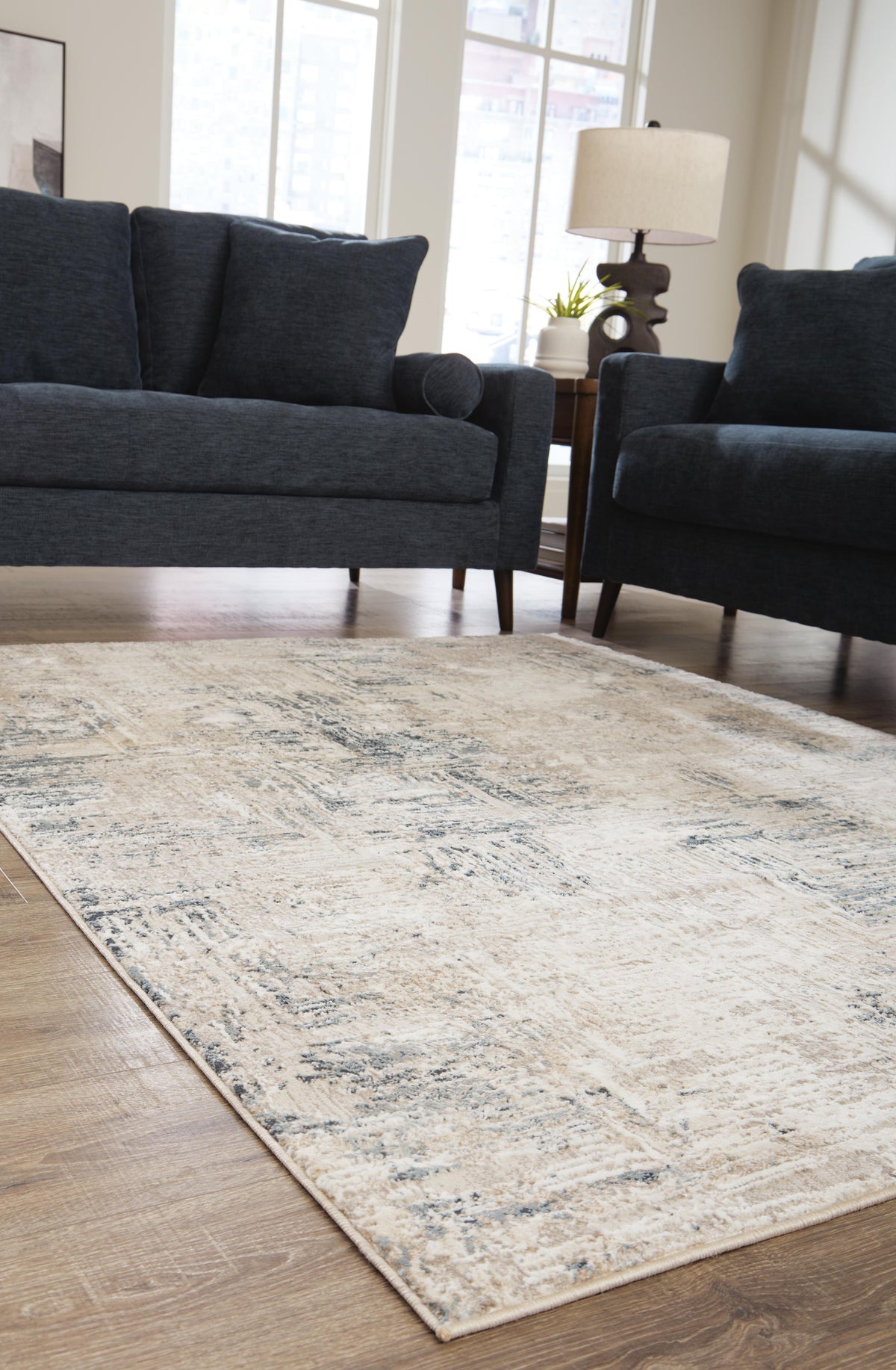 Gentor 8 x 10 Rug (R40652-SI) - Image 4