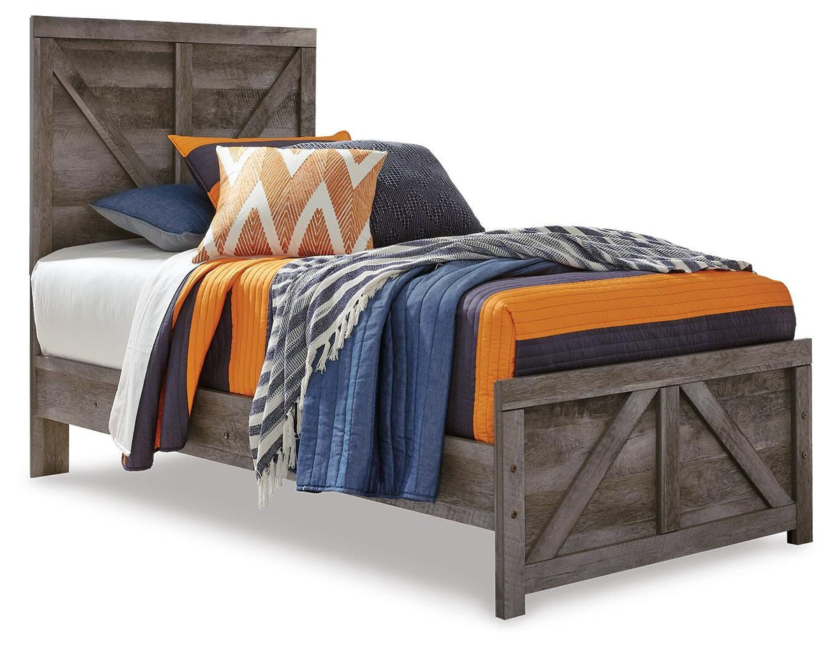 Wynnlow Panel Bed, Dresser and Nightstand - Gray  (B440-SI) - Image 3