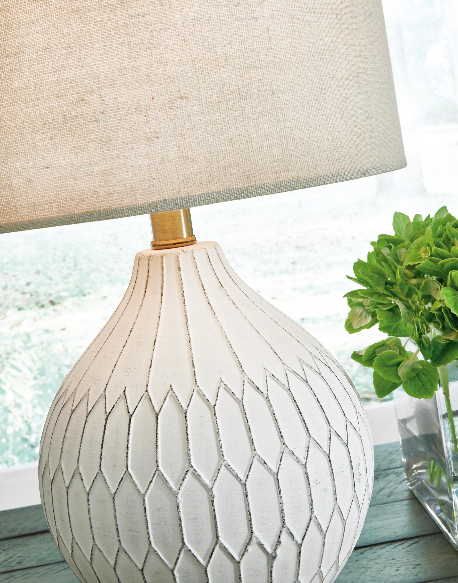Wardmont Table Lamp (L180094-SI) - Image 3