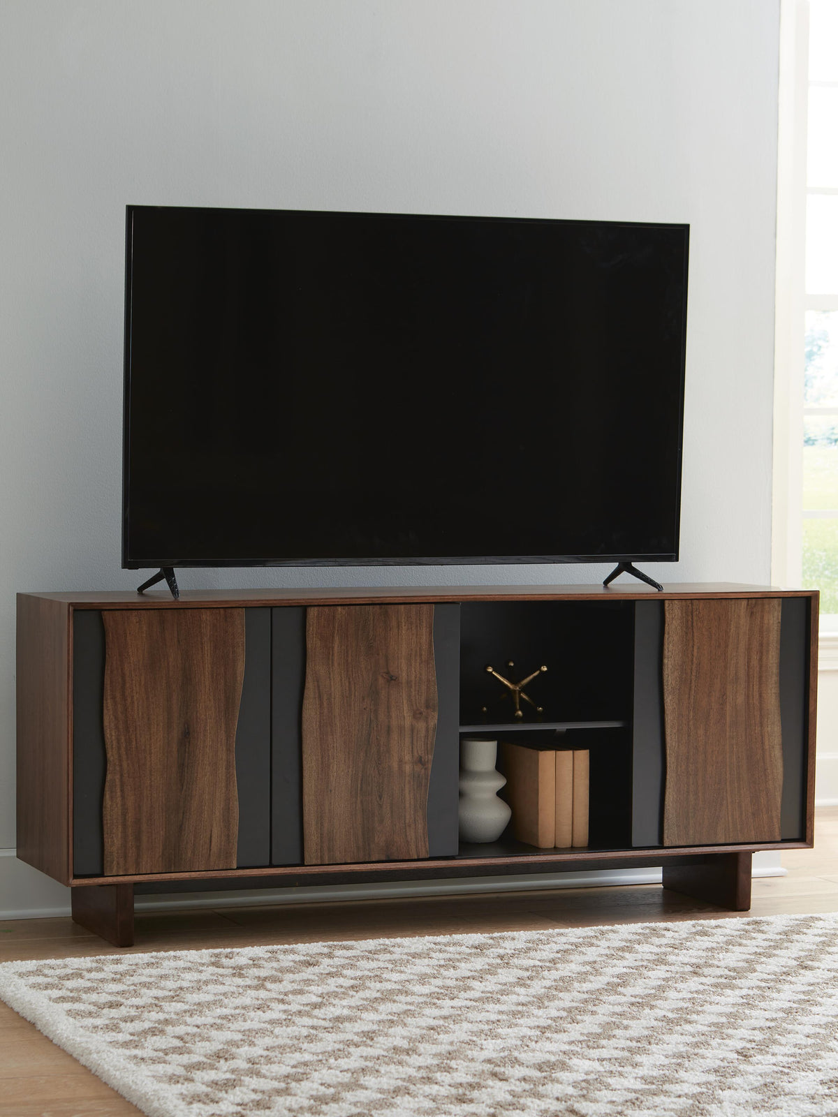 Welby Accent Cabinet (A4000679-SI) - Image 6