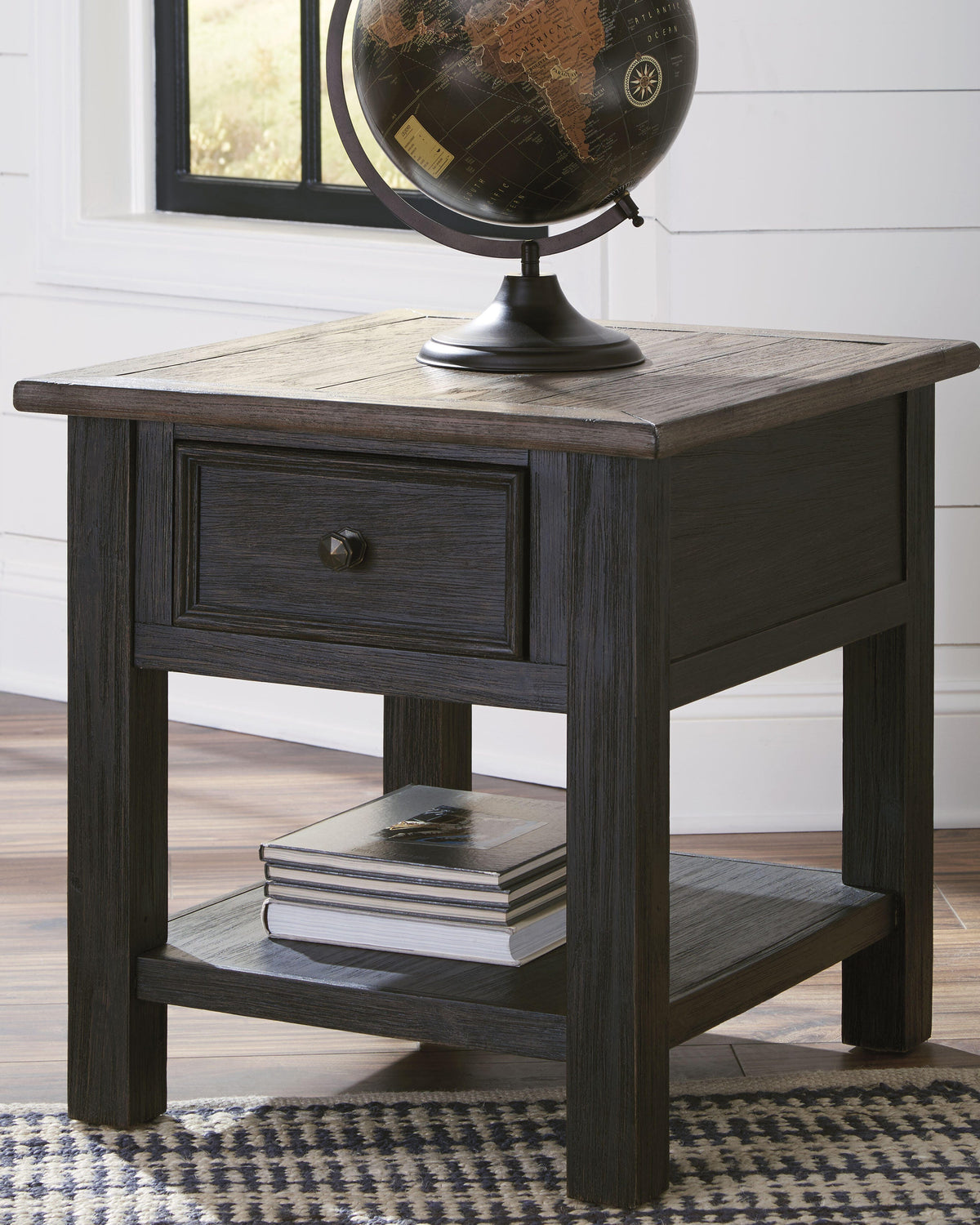 Tyler Creek Coffee Table and 2 End Tables - Grayish Brown/Black  (T736-SI) - Image 6