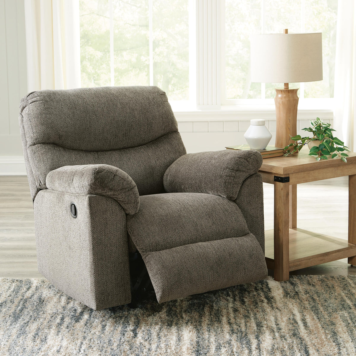Alphons Reclining Sofa, Loveseat and Recliner (28201-SI) - Image 18