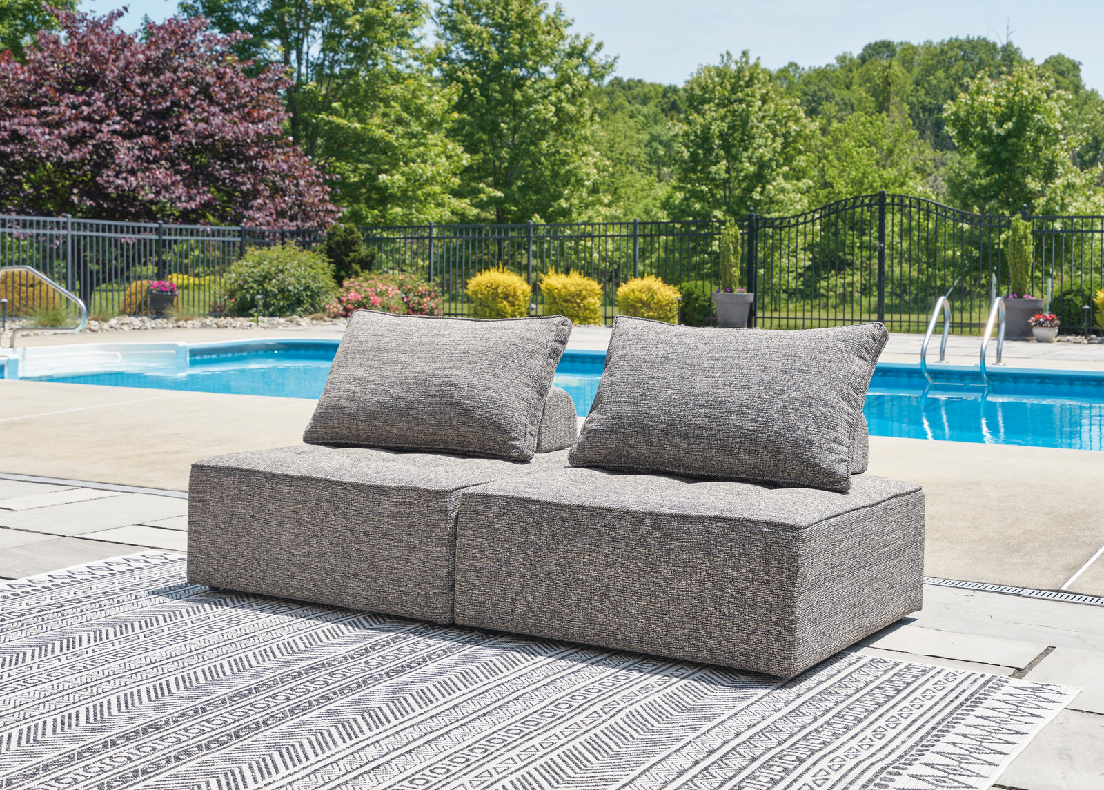 Bree Zee 2-Piece Outdoor Sectional (P160-SI) - Image 4