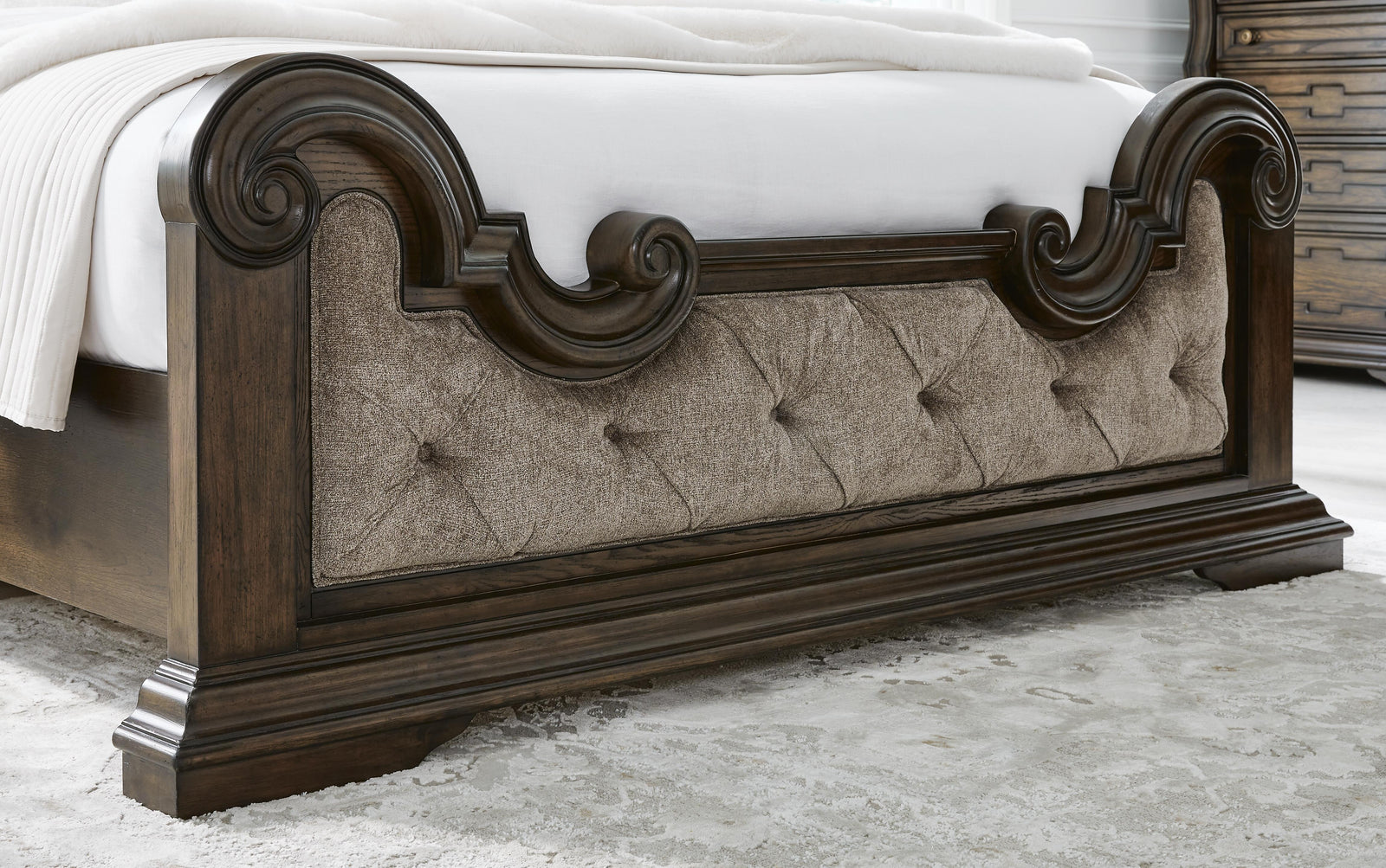 Maylee Upholstered Bed - Dark Brown  (B947-SI) - Image 8