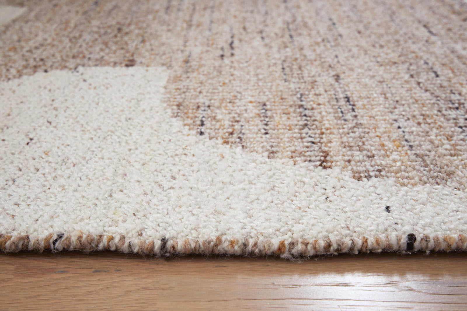 Brynnfield 8 x 10 Rug (R40637-SI) - Image 3
