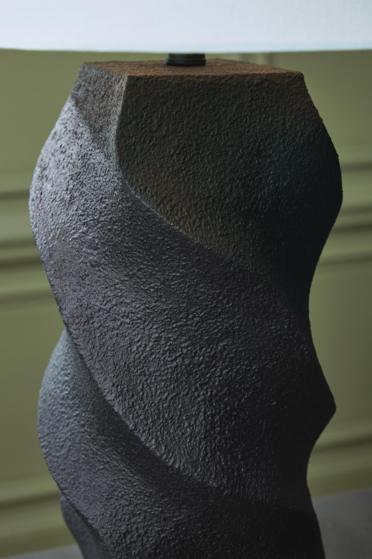 Amillion Table Lamp (L235904-SI) - Image 3