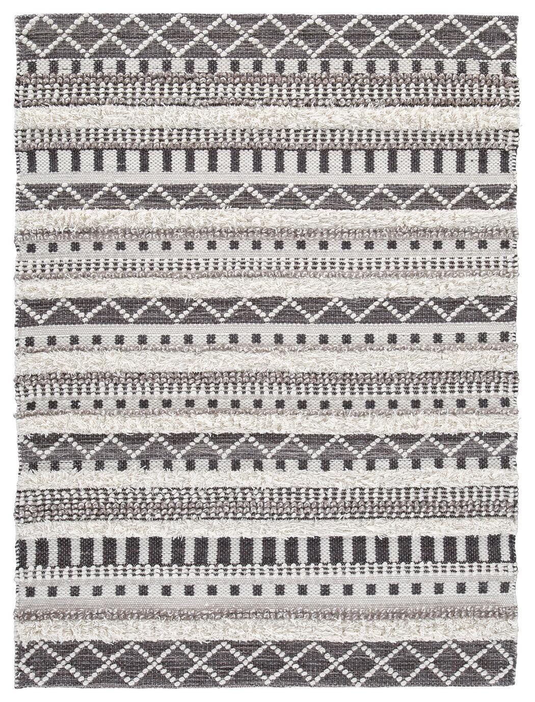 Karalee 5 x 7 Rug (R404442-SI)
