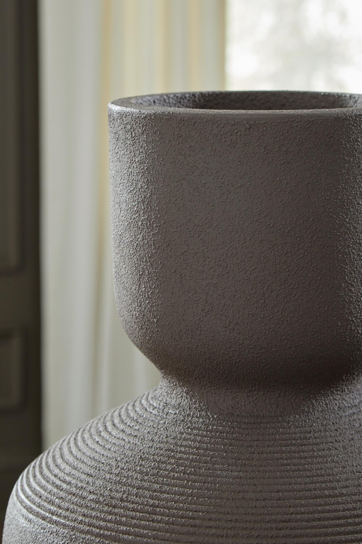 Dalsen Vase (A2000873-SI) - Image 3