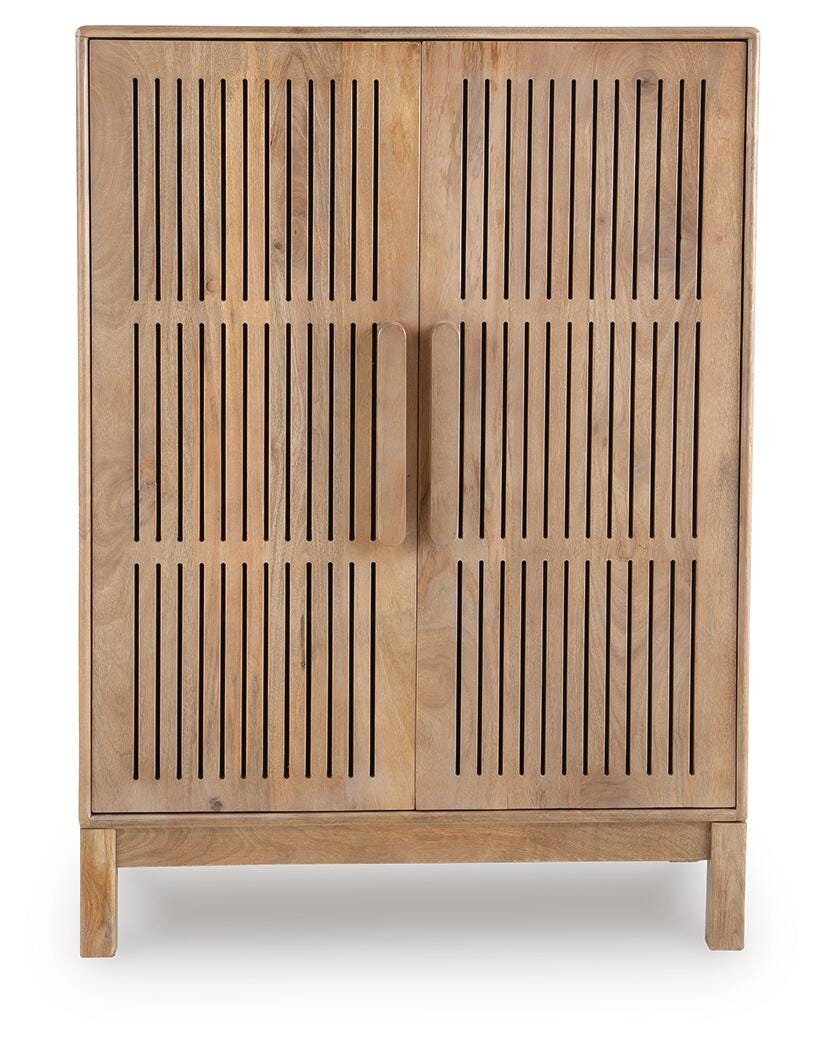 Pellamour Bar Cabinet (A4000698-SI)