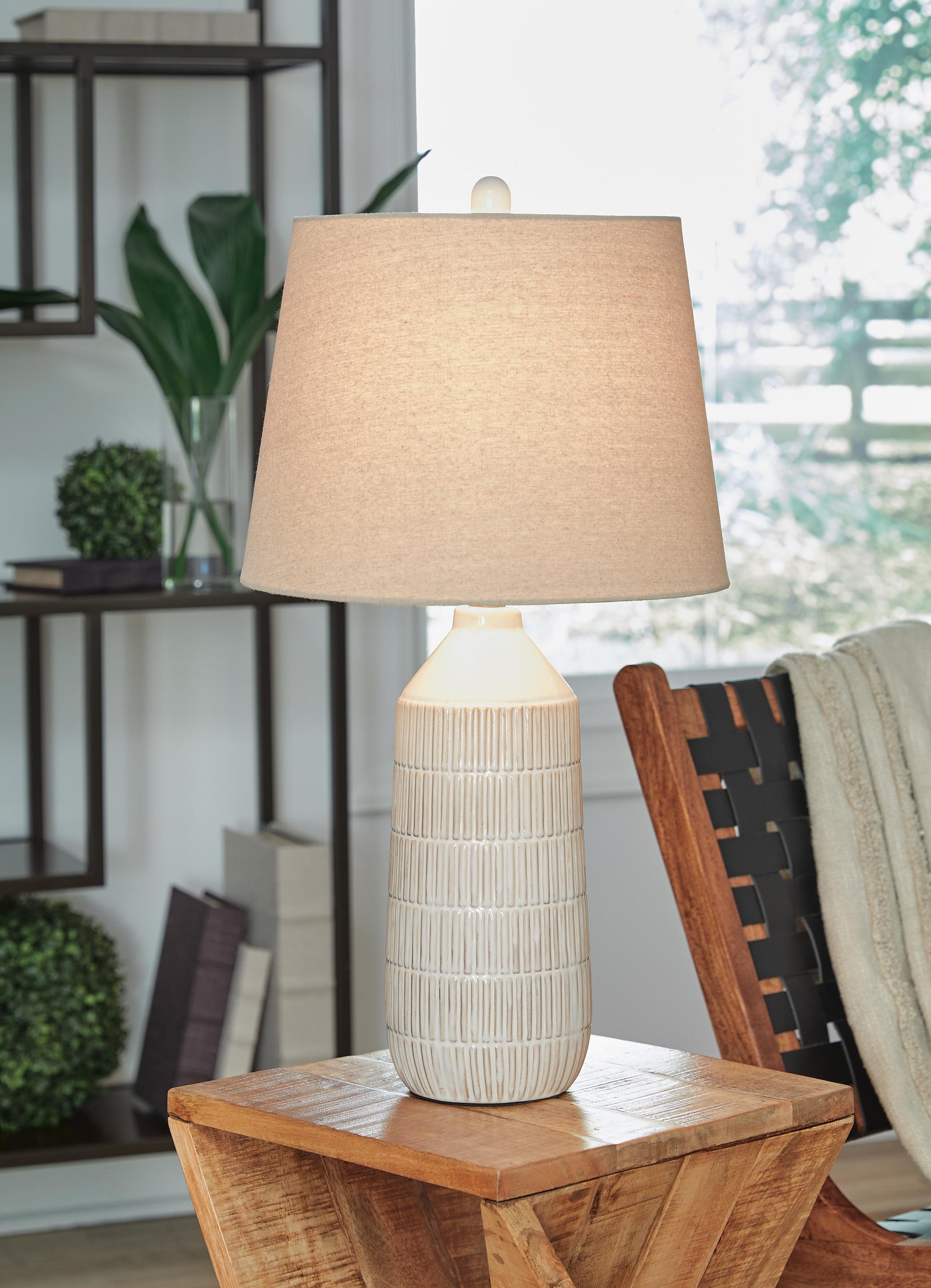 Willport Table Lamp (Set of 2) (L177994-SI) - Image 3
