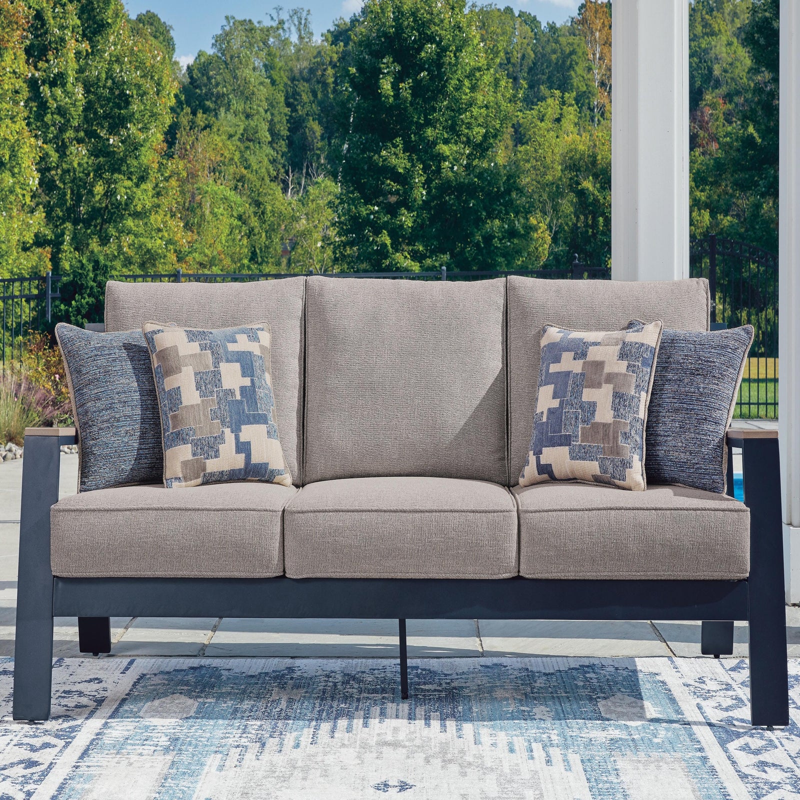 East Beach Outdoor Sofa with Cushion (PCP587-SI) - Image 2