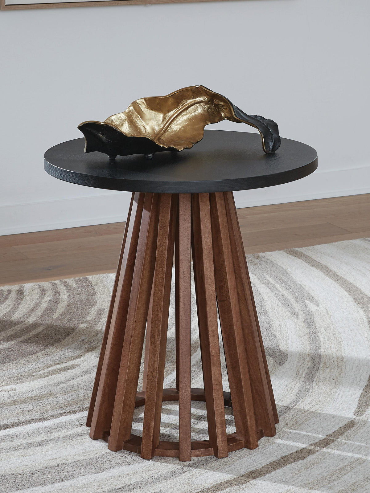 Kallari End Table - Warm Brown/Black  (T737-SI) - Image 2