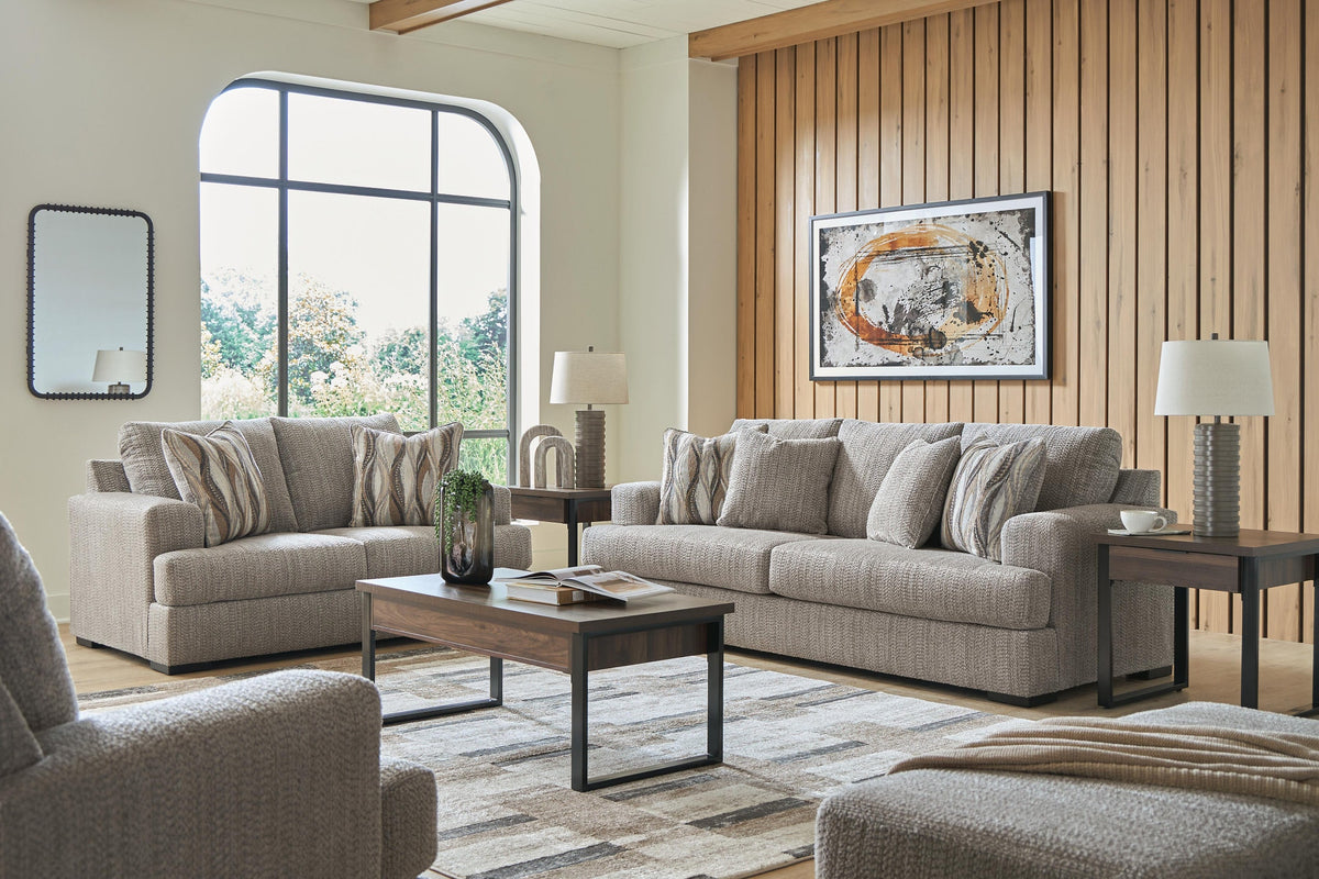 Lofwood Sofa and Loveseat (PC69604-SI)