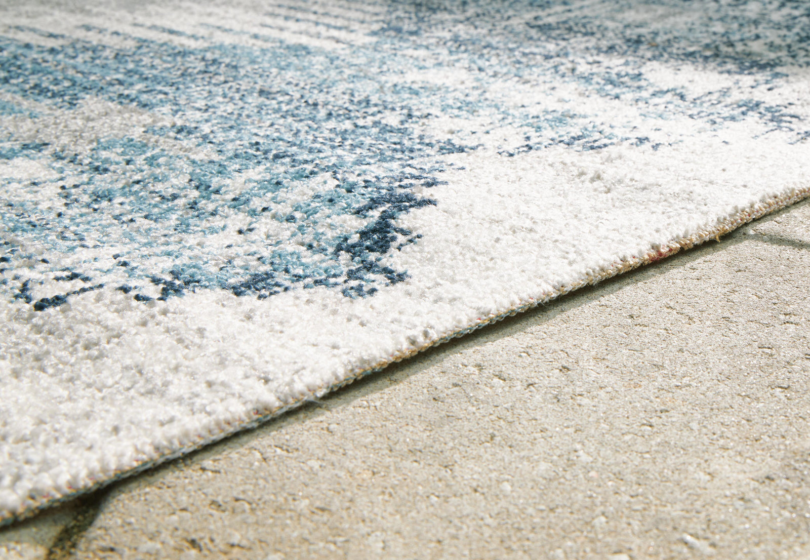 Daddridge 8 x 10 Rug (R90010-SI) - Image 3