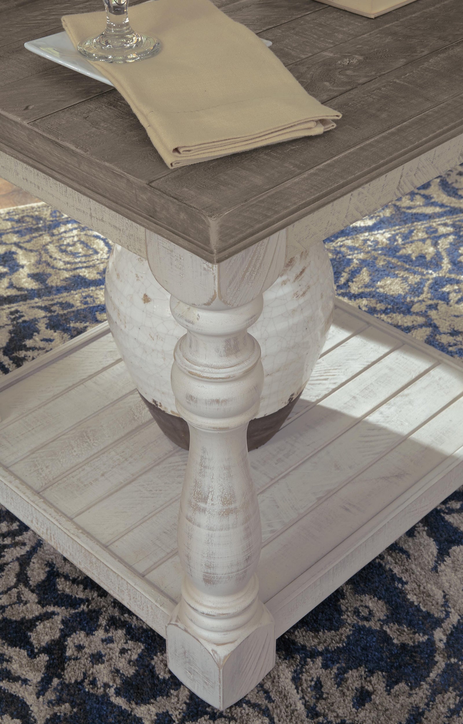 Havalance End Table - Gray/White  (T814-SI) - Image 3