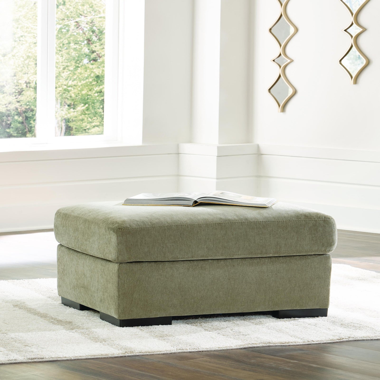 Bridgepoint Right-Arm Facing Sofa (PC69505-SI) - Image 32