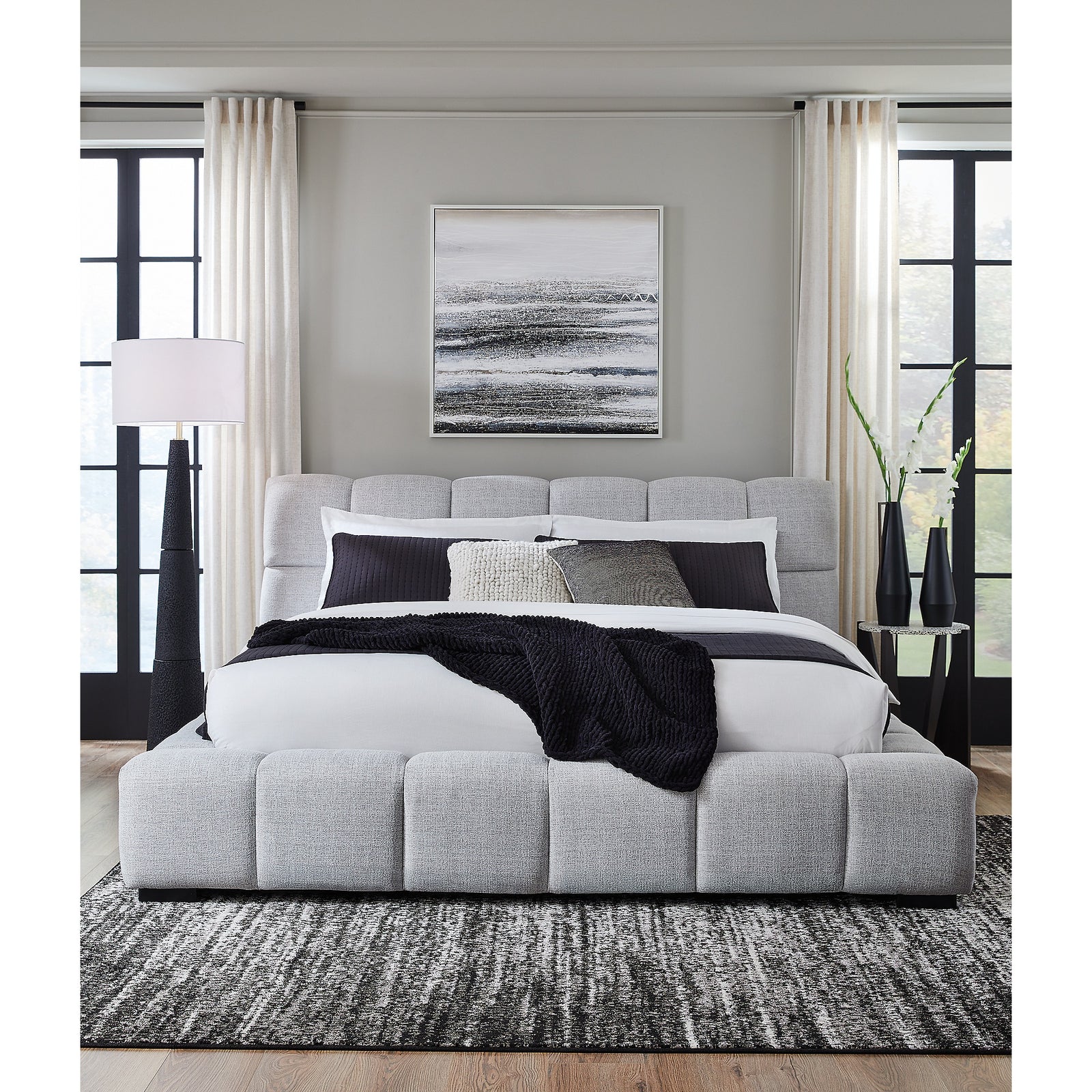 Grendusk Queen Upholstered Bed (PCB584-SI) - Image 9
