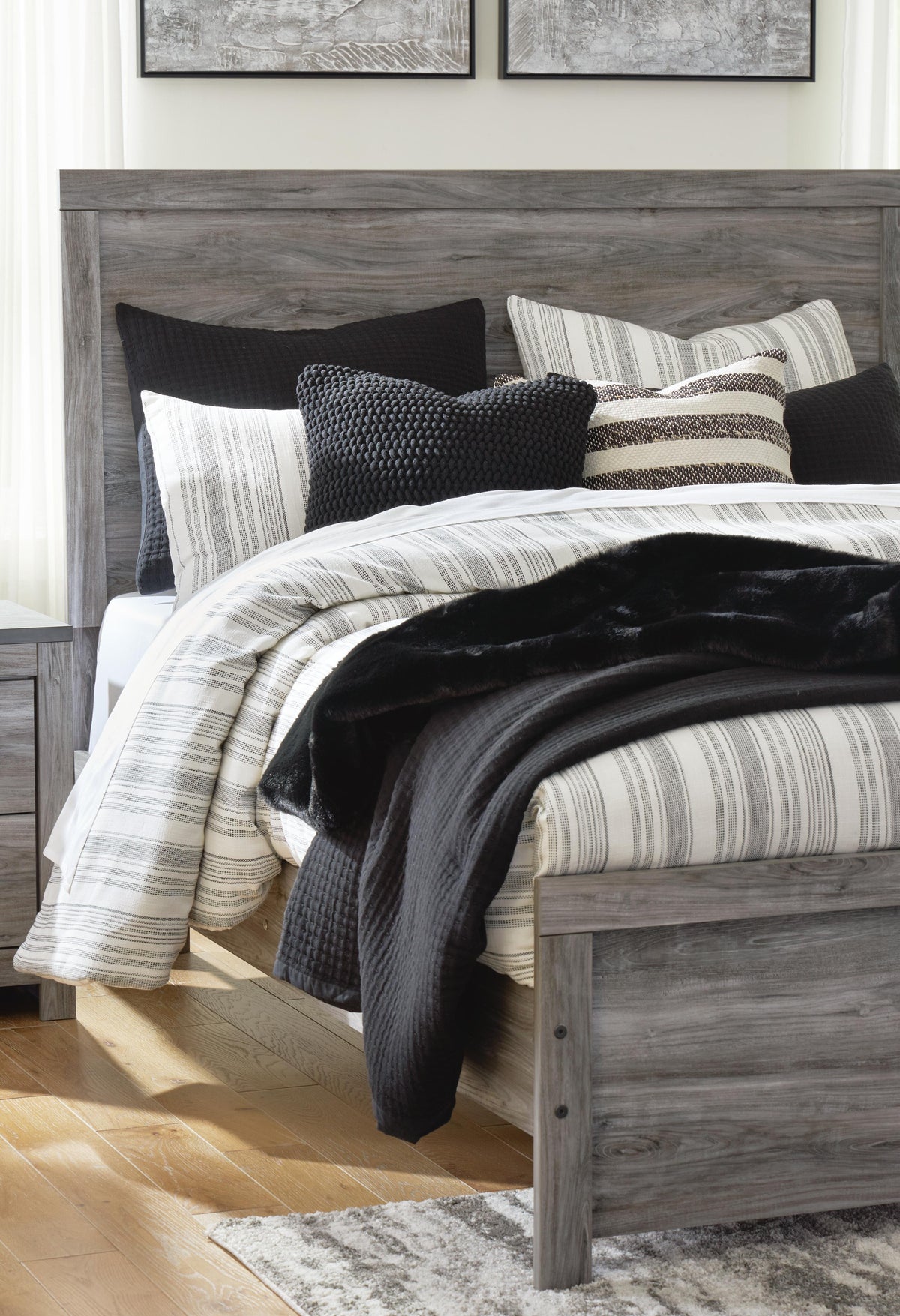 Bronyan Panel Bed, Dresser and Mirror - Dark Gray  (B1290-SI) - Image 12