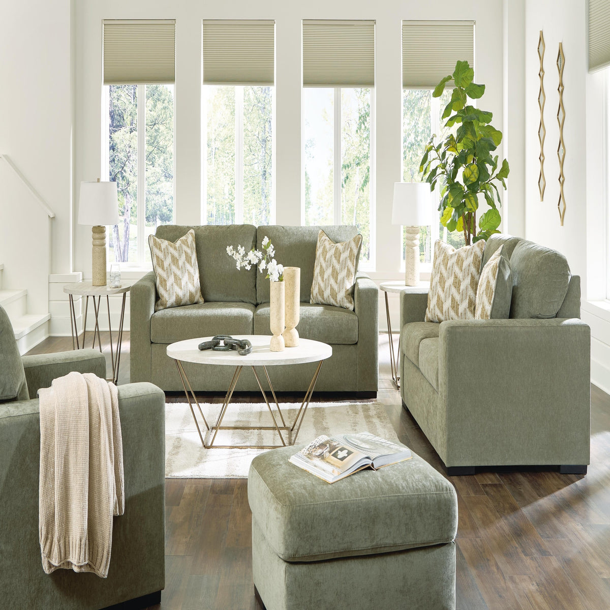 Bridgepoint Super Chaise (PC69505-SI)