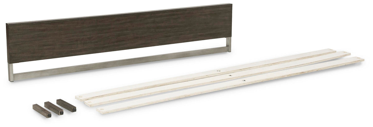 Arkenton Panel Footboard with Slats - Grayish Brown  (B786-SI)