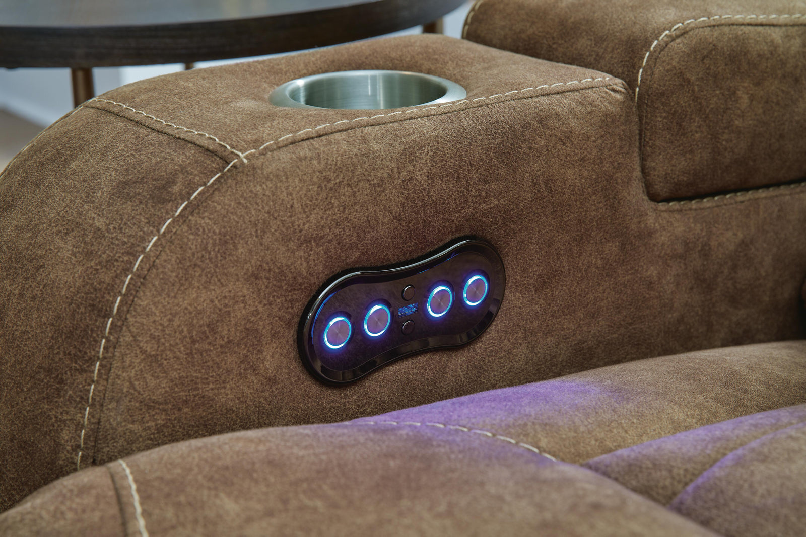 Wolfridge Power Reclining Loveseat (60703-SI) - Image 19