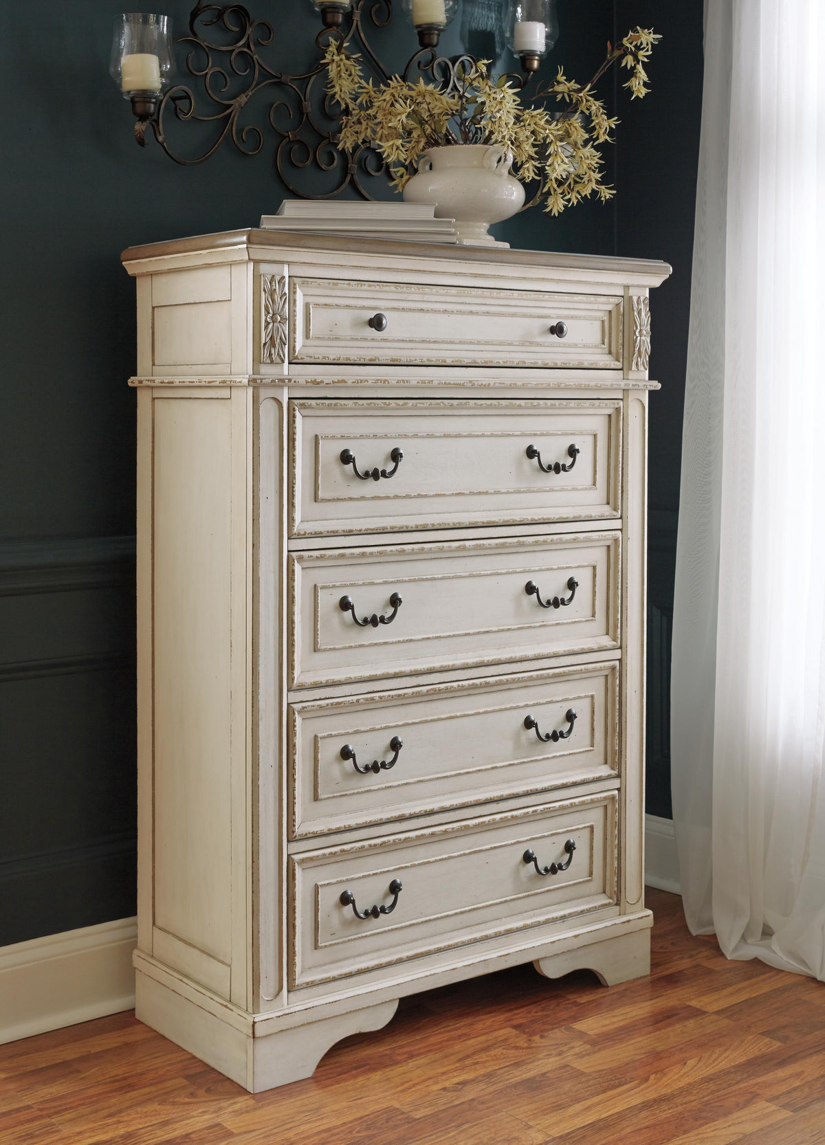 Realyn Panel Bed Dresser, Mirror, Chest and Nightstand - Two-tone  (B743-SI) - Image 13