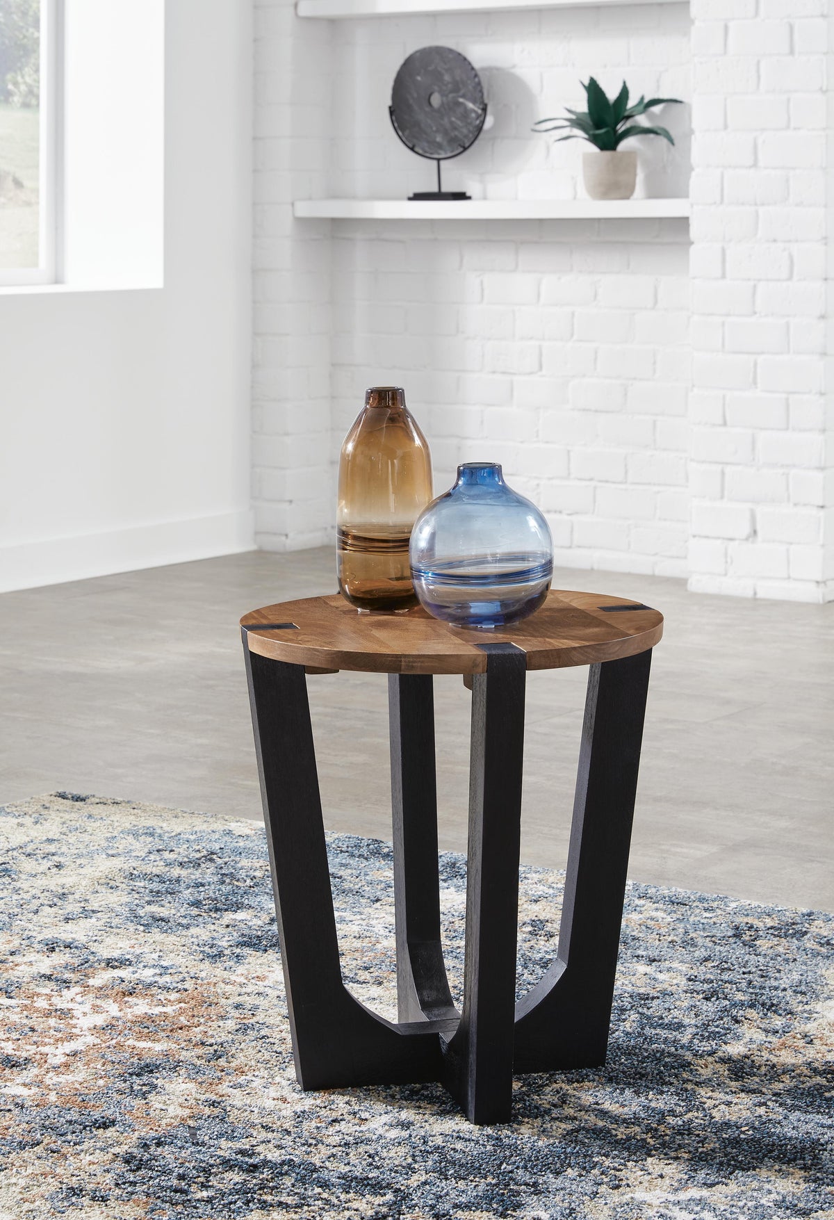 Hanneforth Coffee Table and 2 End Tables - Brown/Black  (T726-SI) - Image 9
