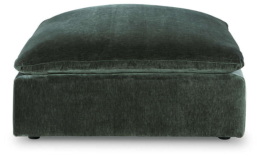 https://ashleyfurniture.scene7.com/is/image/AshleyFurniture/78001-08-HEAD-ON-SW-P1-KO